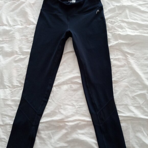 Sculpting Anatomy for Women Book, Resistance Band & 2 Leggings Bundle - Picture 6 of 12